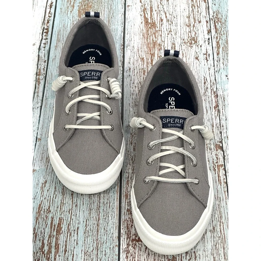 Sperry Femmes Gray Slip On Sneakers Women's Size (7) STS84727